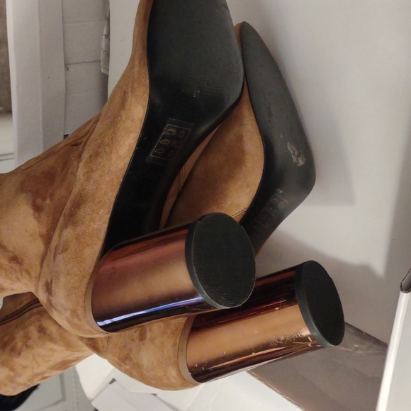 Aldo Crillan ankle boot in tan suede sock high ankle boots size 8.5 - Picture 8 of 11